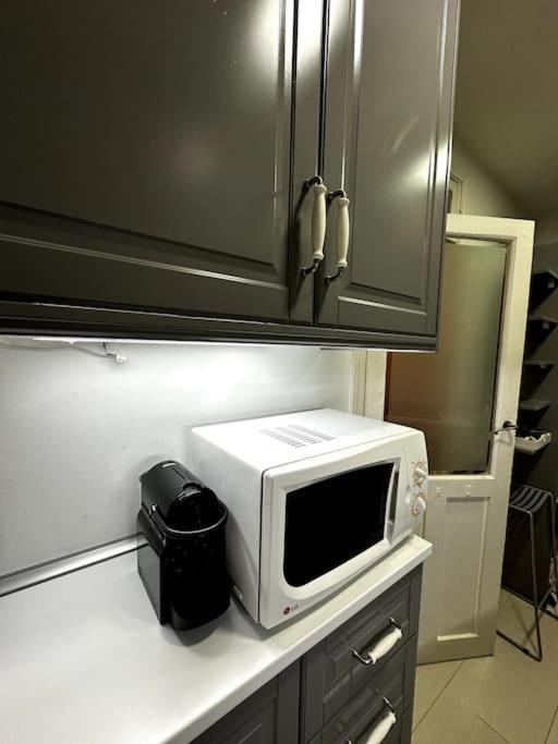 Apartamento Apartamento Con Parking En Centro De Madrid-Chamberi Exterior foto